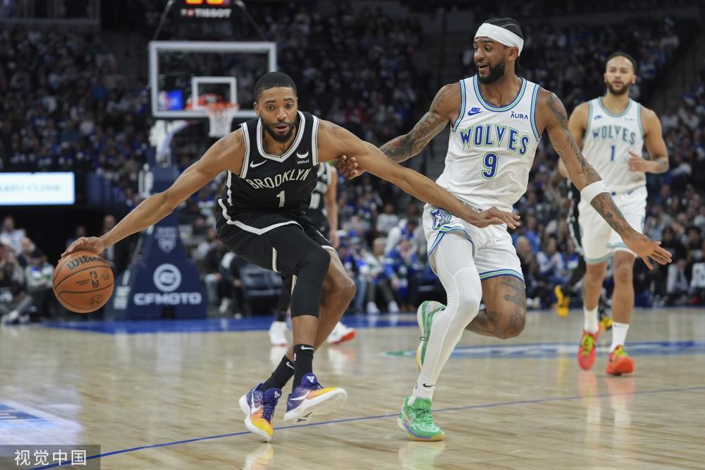 出防守空档 出防守空档